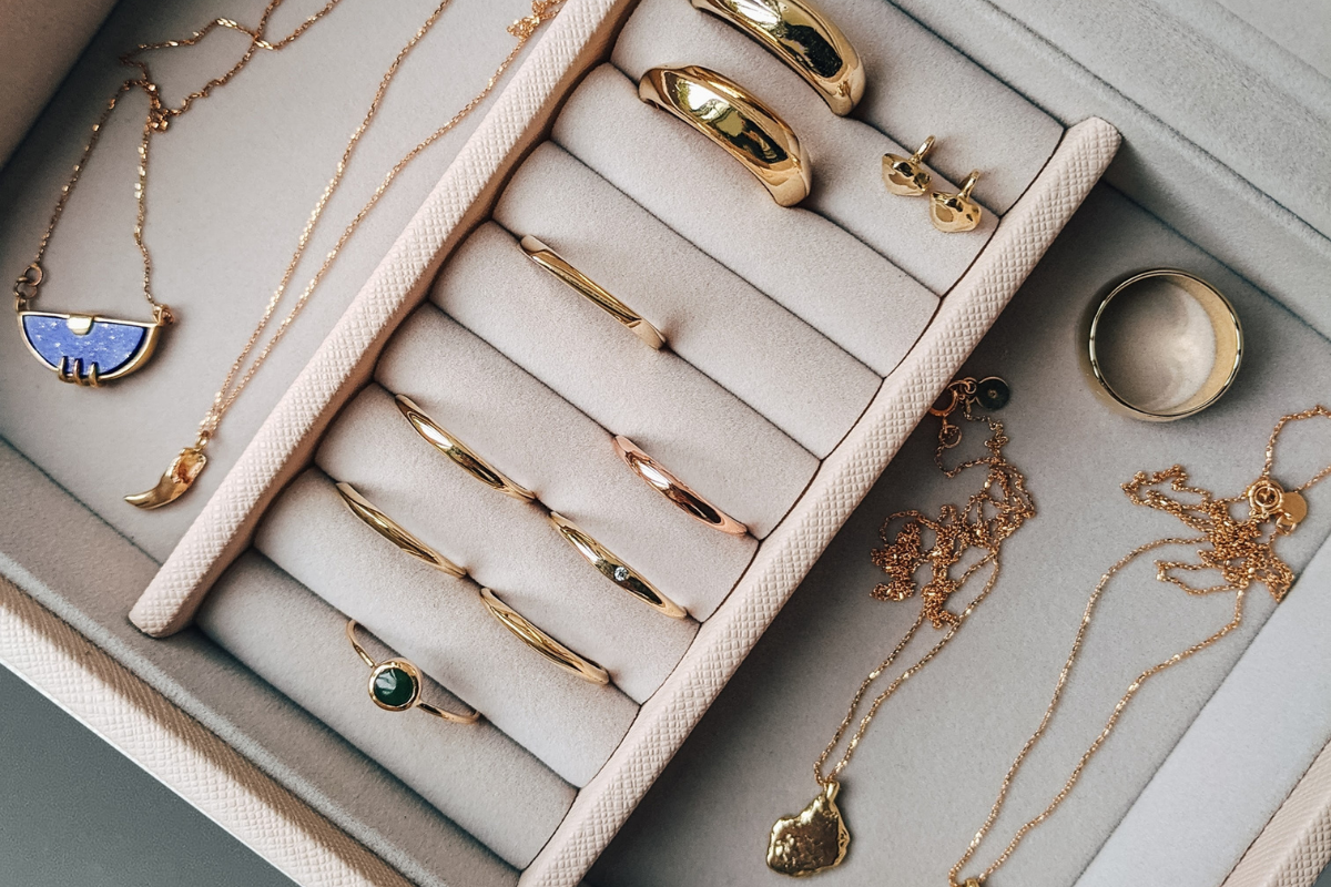 Elevate Your Style with WinAri Boutique's Jewelry Collection