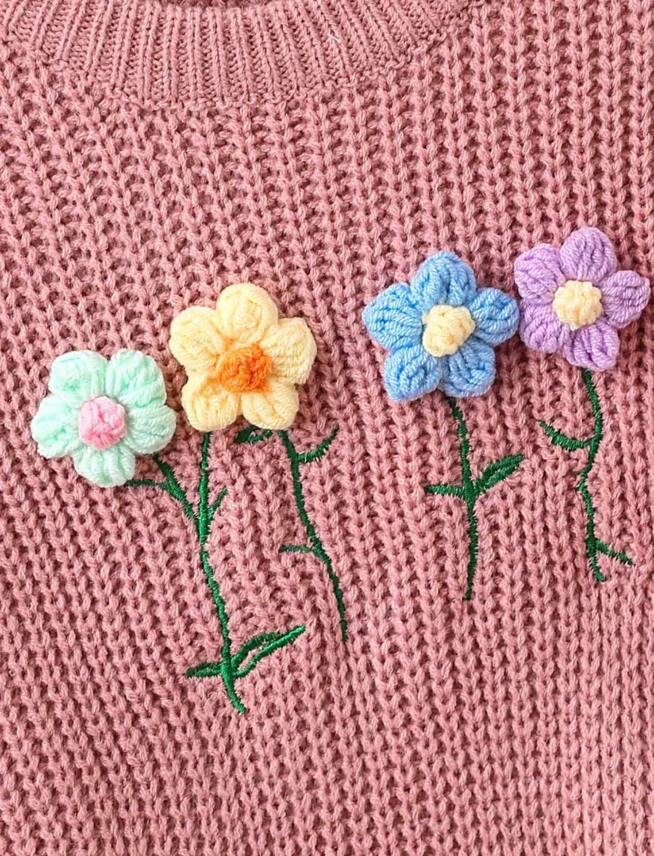 Floral Embroidered Crew Neck Pink Sweater