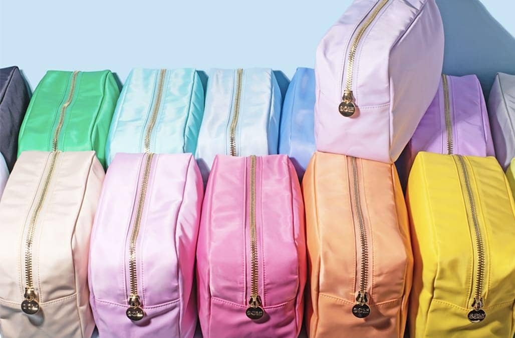 Travel The World Blush Cosmetic Bag