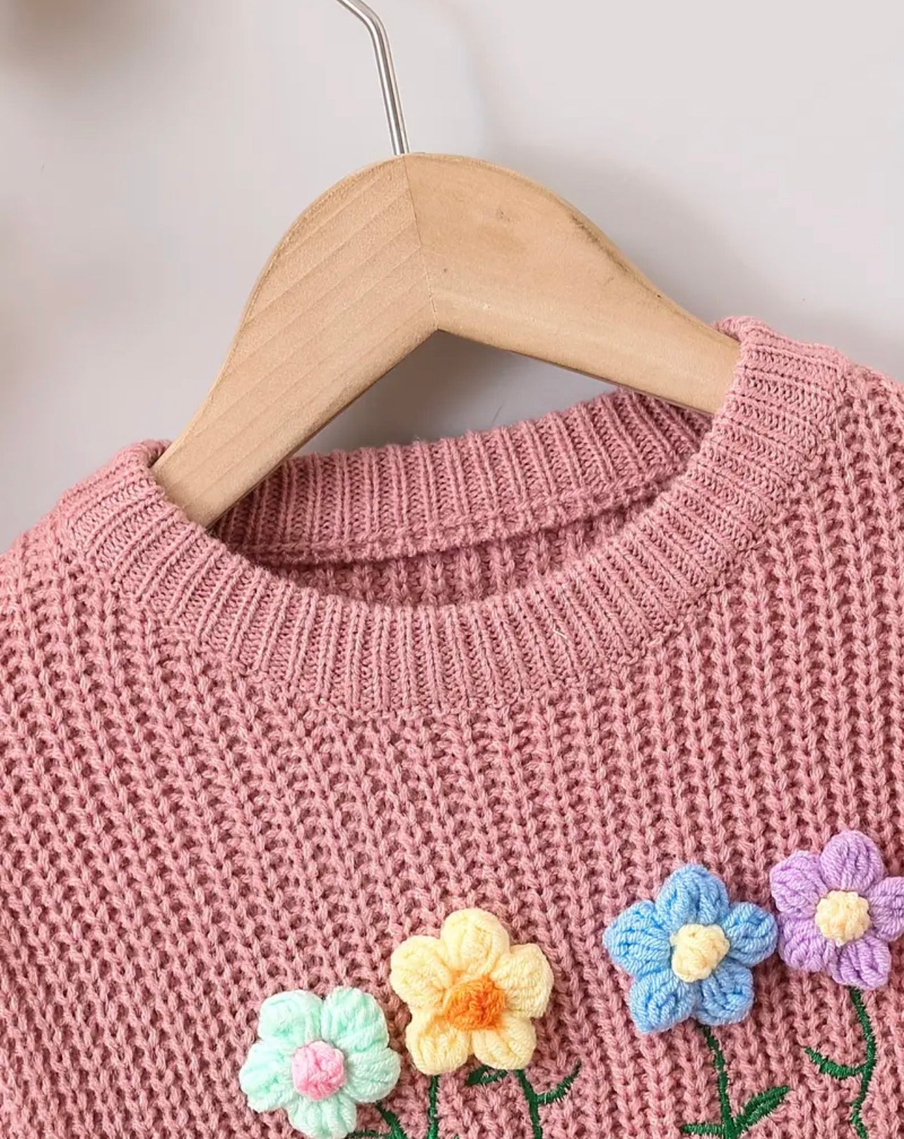 Floral Embroidered Crew Neck Pink Sweater