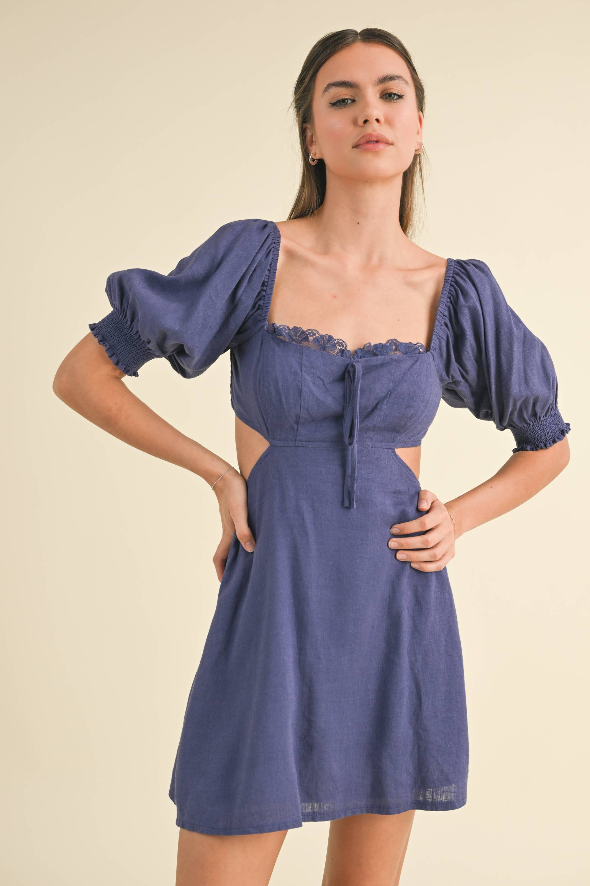 LINEN PUFF SLEEVE DRESS WITH BACK SMOCKING AND CUTOUT