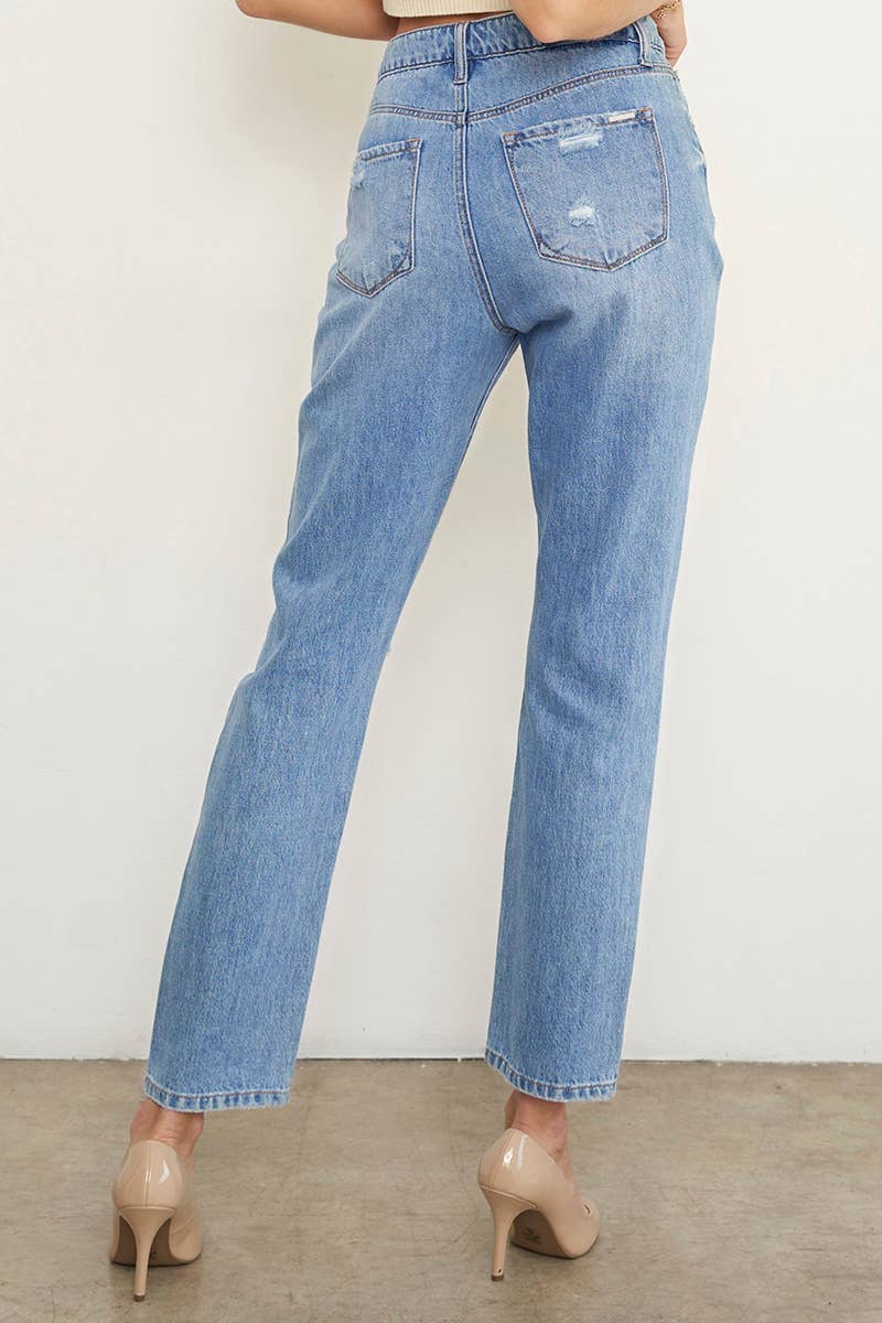 Knee Distressed Girlfriend Jeans