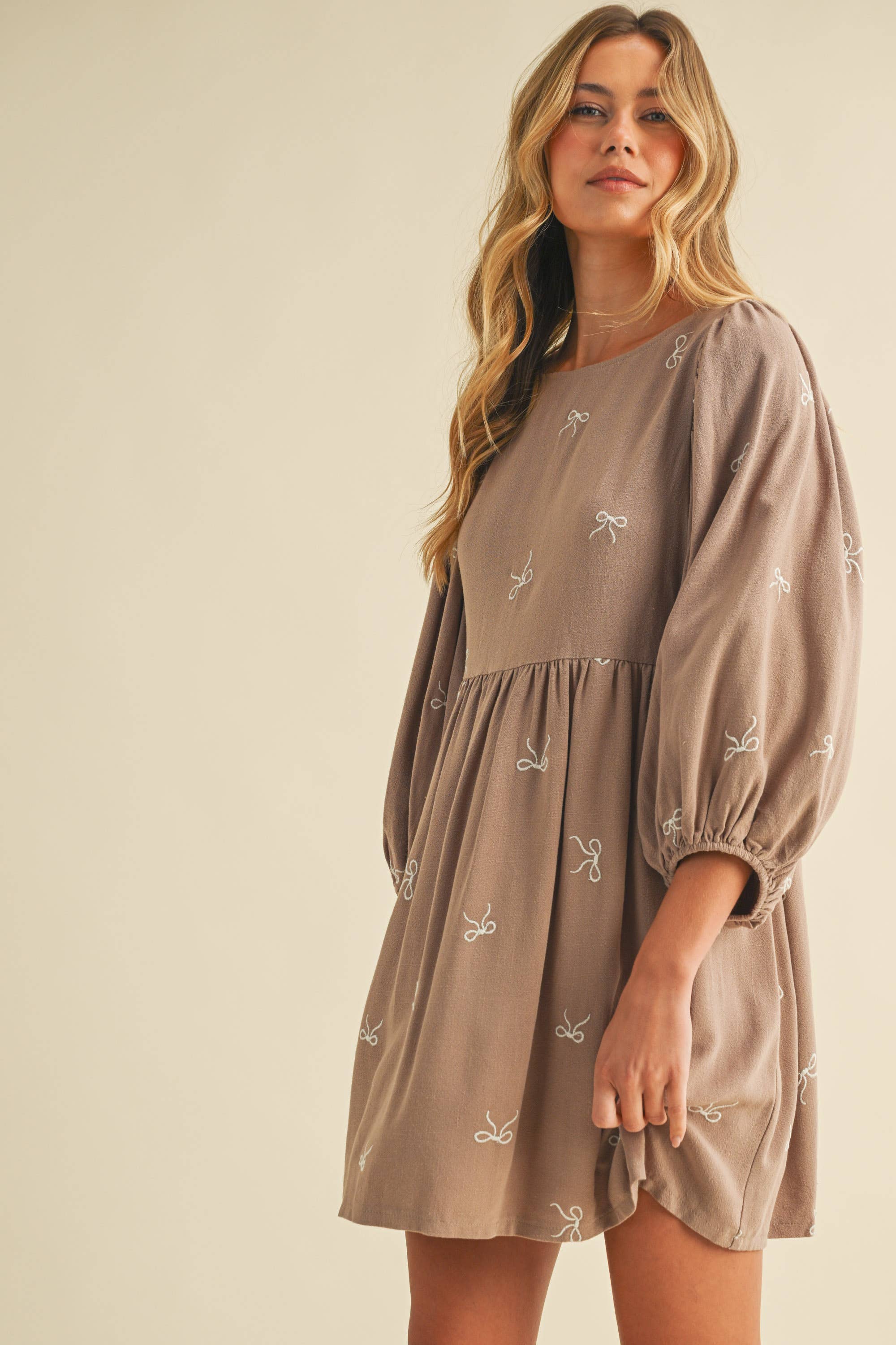 A FLORAL GAUZE PUFF SLEEVES BABYDOLL MINI DRESS